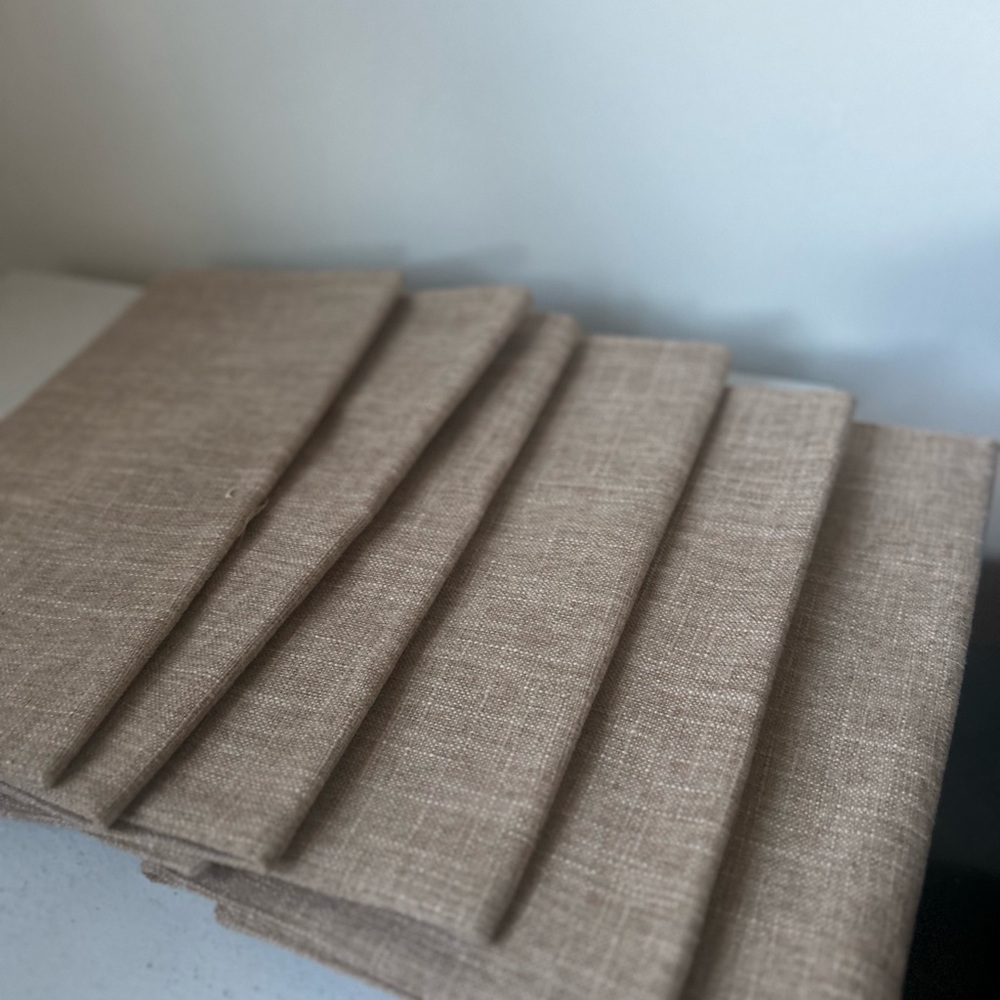 6 pcs Set of Tan Placemats new textured